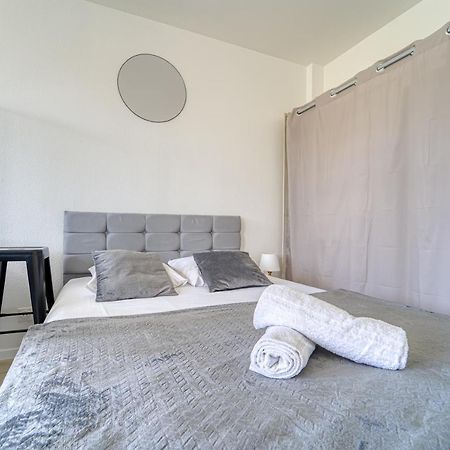 Le Muse Quartier Ville Proche Transport Parking Prive Un-Sejour-A-Part Metz Buitenkant foto